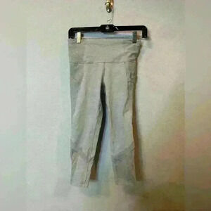 Girl’s leggings size 14 gray cropped iviviia by Lululemon